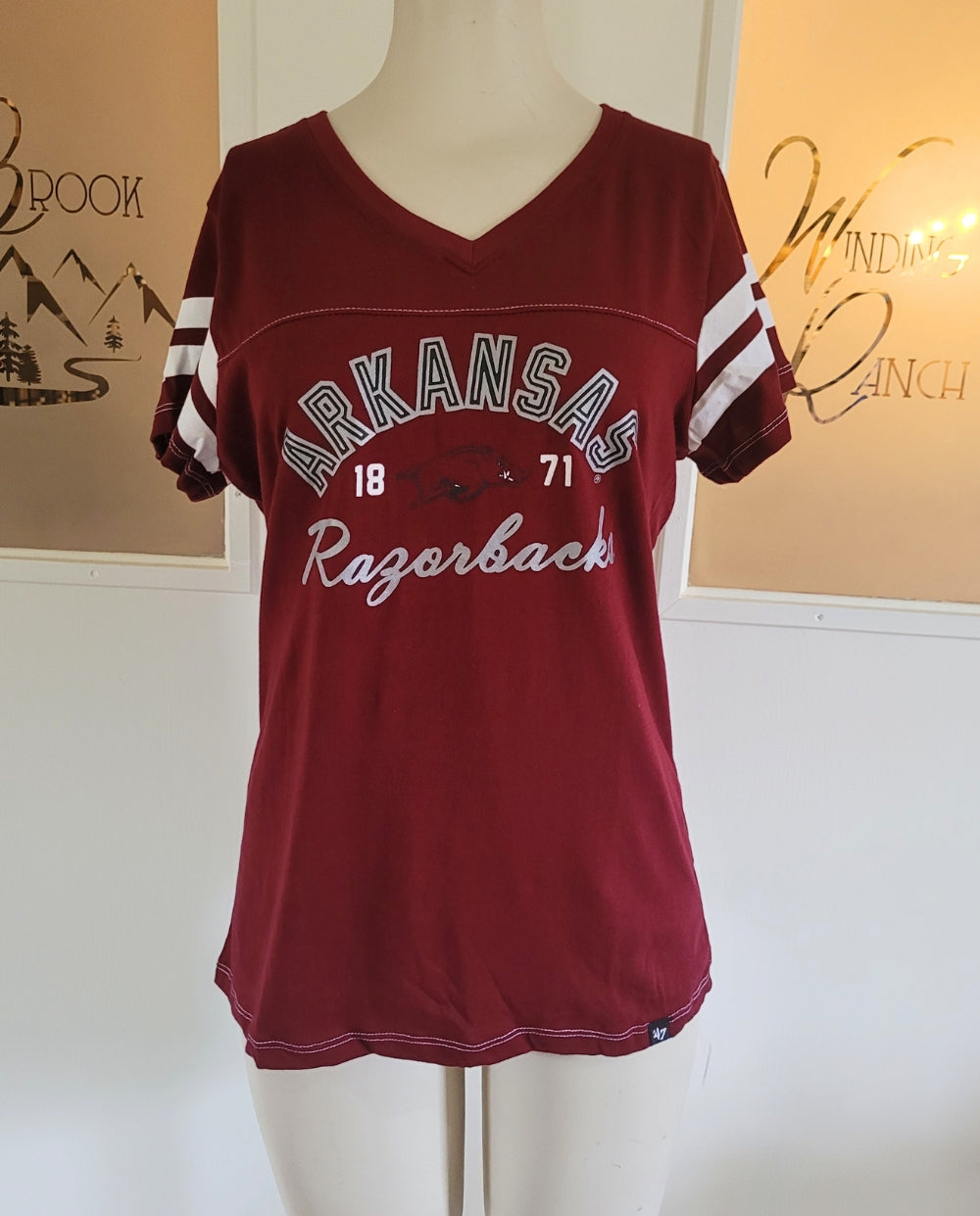 Arkansas Razorback V-neck Fan Favorite Tee by 47